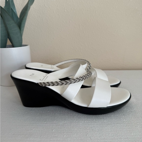 Italian Shoemakers Shoes - New Italian Shoemakers Contesa White Rhinestone Strap Wedge Slide Sandals Italy